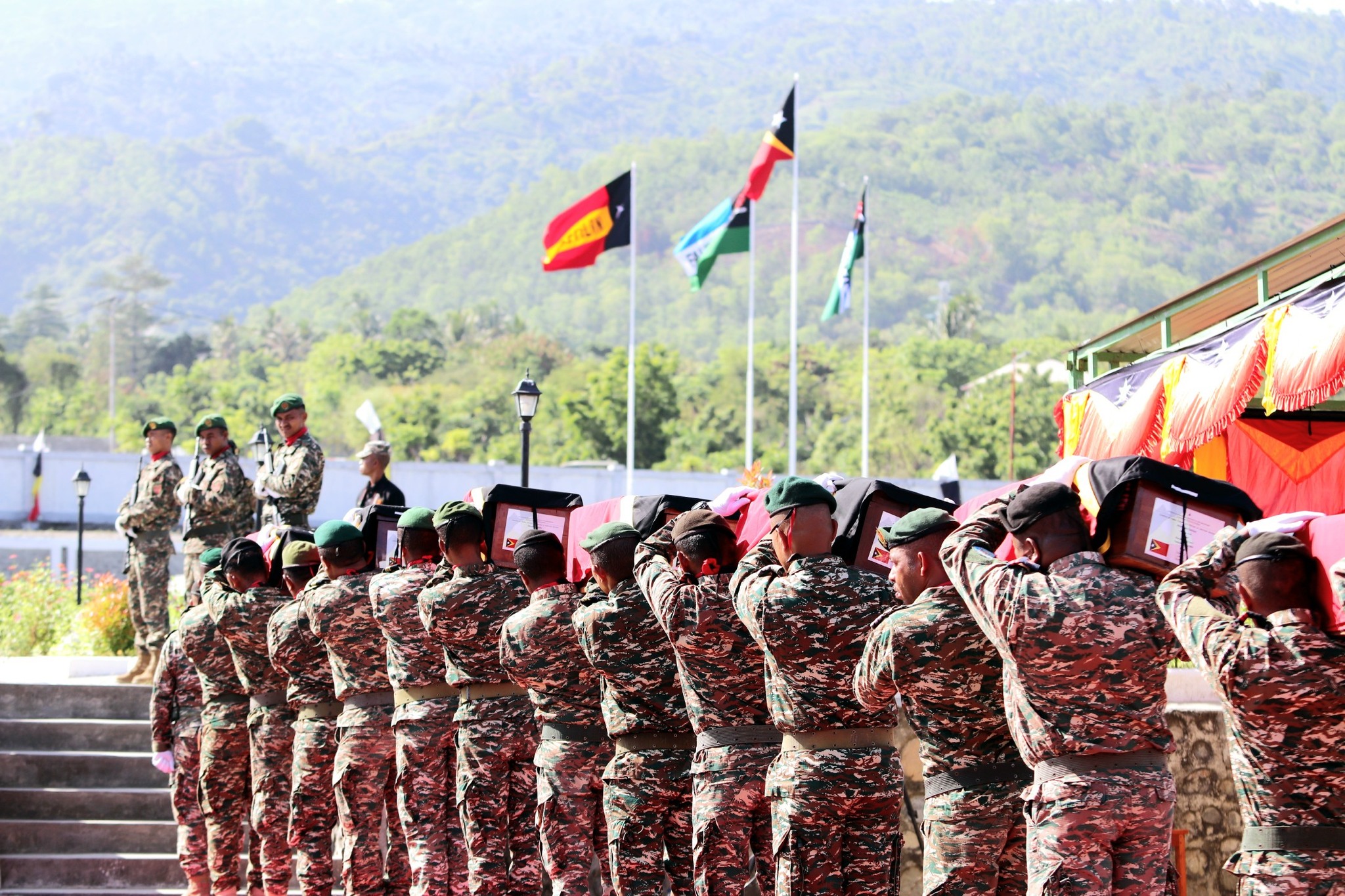 𝐌𝐀𝐊𝐋𝐍 𝐡𝐨 𝐂𝐂𝐋𝐍 𝐊𝐨𝐧𝐭𝐢𝐧𝐮𝐚 𝐇𝐚𝐥𝐨𝐨𝐭 𝐑𝐞𝐬𝐭𝐨𝐬-𝐌𝐨𝐫𝐭𝐚𝐢𝐬 𝟓𝟎 𝐈𝐡𝐚 𝐉𝐚𝐫𝐝𝐢́𝐦 𝐝𝐨𝐬 𝐇𝐞𝐫𝐨𝐢𝐬 𝐞 𝐌𝐚́𝐫𝐭𝐢𝐫𝐞𝐬 𝐝𝐚 𝐏𝐚́𝐭𝐫𝐢𝐚 𝐋𝐢𝐤𝐢𝐬𝐚